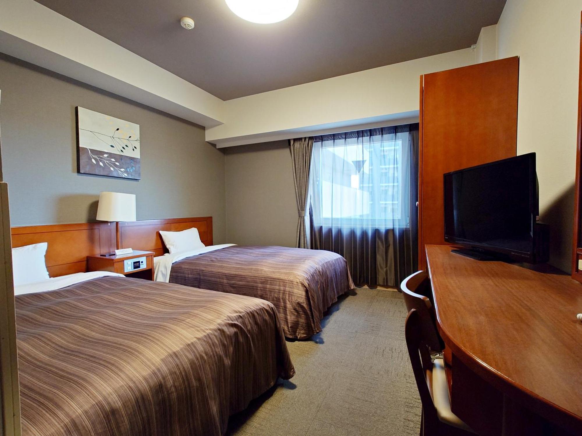 Hotel Route-Inn Koga Ekimae Exterior photo